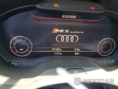Zdjęcie 9 z 12 samochodu: 2019 AUDI RS3 VIN:WUABWGFF1KA906637 - miniatura