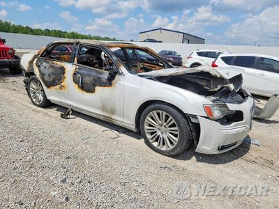 Czwarte zdjęcie samochodu z boku: 2013 CHRYSLER 300C VIN:2C3CCAEG8DH518668 - miniatura
