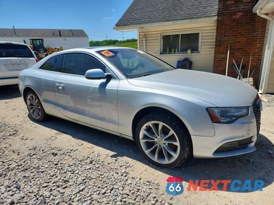 Czwarte zdjęcie samochodu z boku: 2013 AUDI A5 PREMIUM PLUS VIN:WAULFAFRXDA001158 - miniatura