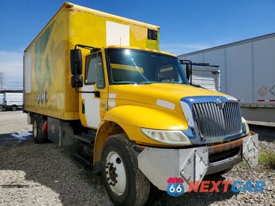 2006 INTERNATIONAL 4300 BOX TRUCK 1HTMMAAN16H324867 - główne zdjęcie licytacji z USA - miniatura
