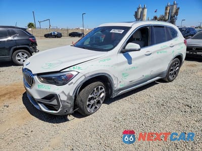 2020 BMW X1 SDRIVE28I WBXJG7C02L5P75141 - główne zdjęcie licytacji z USA - miniatura