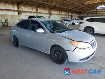 Czwarte zdjęcie samochodu z boku: 2008 HYUNDAI ELANTRA GLS VIN:KMHDU46DX8U352610 - miniatura