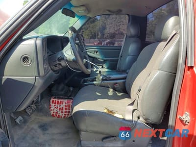 Zdjęcie 7 z 12 samochodu: 2001 CHEVROLET SILVERADO K1500 VIN:1GCEK14W41Z170914 - miniatura