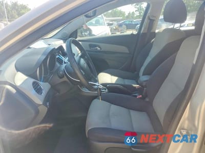 Zdjęcie 7 z 13 samochodu: 2012 CHEVROLET CRUZE LS VIN:1G1PC5SH4C7284503 - miniatura