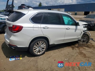 Trzecie zdjęcie samochodu z tyłu: 2016 BMW X5 XDR40E VIN:5UXKT0C57G0S75607 - miniatura