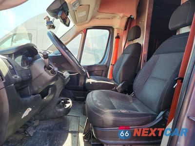 Zdjęcie 7 z 13 samochodu: 2021 RAM PROMASTER 3500 3500 HIGH VIN:3C6MRVJG1ME544995 - miniatura