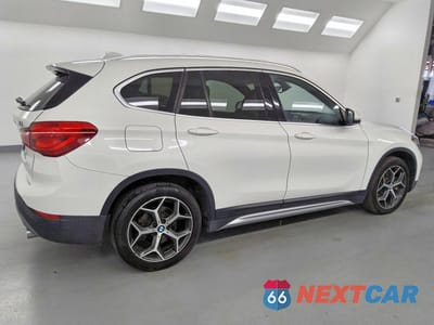 Trzecie zdjęcie samochodu z tyłu: 2018 BMW X1 XDRIVE28I VIN:WBXHT3C31J5L24535 - miniatura