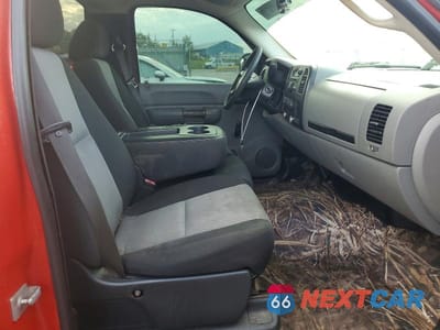 Zdjęcie 10 z 12 samochodu: 2008 CHEVROLET SILVERADO C1500 VIN:1GCEC14X28Z198422 - miniatura