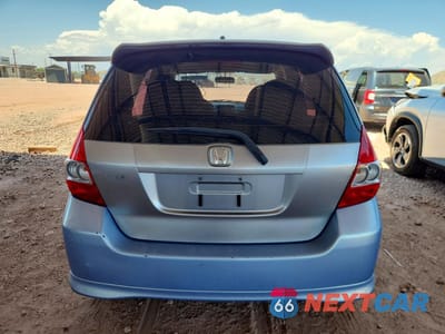 Zdjęcie 6 z 12 samochodu: 2008 HONDA FIT SPORT VIN:JHMGD38638S014700 - miniatura