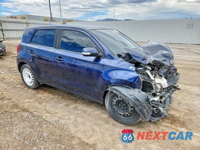 Czwarte zdjęcie samochodu z boku: 2009 TOYOTA SCION XD VIN:JTKKU10479J044549 - miniatura