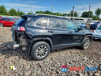 Trzecie zdjęcie samochodu z tyłu: 2020 JEEP CHEROKEE LATITUDE PLUS VIN:1C4PJMLB1LD603438 - miniatura
