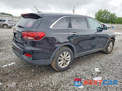 Trzecie zdjęcie samochodu z tyłu: 2019 KIA SORENTO L VIN:5XYPG4A36KG583343 - miniatura