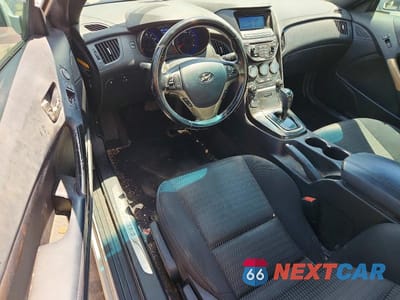 Zdjęcie 8 z 12 samochodu: 2014 HYUNDAI GENESIS COUPE 2.0T VIN:KMHHT6KD4EU120926 - miniatura