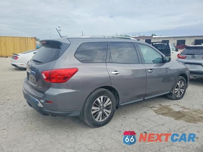 Trzecie zdjęcie samochodu z tyłu: 2017 NISSAN PATHFINDER S VIN:5N1DR2MM3HC908867 - miniatura