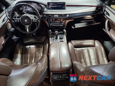 Zdjęcie 8 z 13 samochodu: 2014 BMW X5 XDRIVE50I VIN:5UXKR6C5XE0J73622 - miniatura