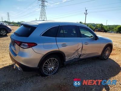 Trzecie zdjęcie samochodu z tyłu: 2023 MERCEDES-BENZ GLC 300 VIN:W1NKM4GB4PF026340 - miniatura