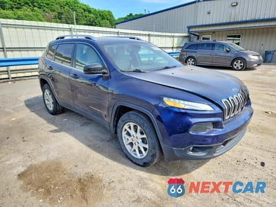 Czwarte zdjęcie samochodu z boku: 2016 JEEP CHEROKEE LATITUDE VIN:1C4PJMCS3GW271092 - miniatura