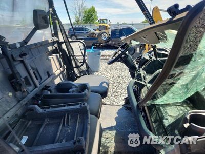 Piąte zdjęcie samochodu w środku: 2025 CAN-AM DEFENDER HD9 VIN:3JBUGAP47SK002144 - miniatura