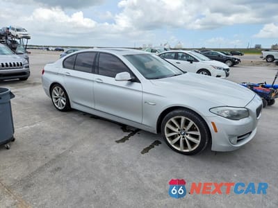 Czwarte zdjęcie samochodu z boku: 2012 BMW 535 I VIN:WBAFR7C52CC815235 - miniatura