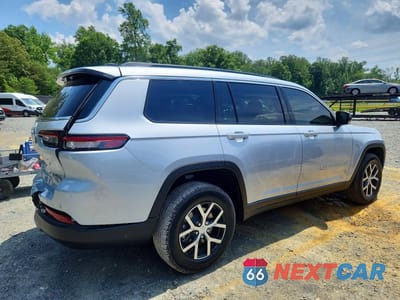 Trzecie zdjęcie samochodu z tyłu: 2025 JEEP GRAND CHEROKEE L LIMITED VIN:1C4RJKBG9S8719309 - miniatura