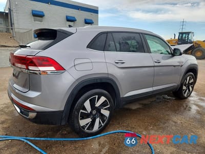 Trzecie zdjęcie samochodu z tyłu: 2025 VOLKSWAGEN ATLAS CROSS SPORT SE VIN:1V2WE2CA3SC213214 - miniatura
