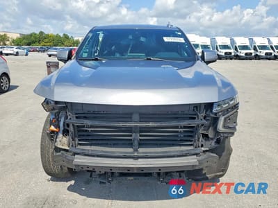 Piąte zdjęcie samochodu w środku: 2022 CHEVROLET SUBURBAN C1500 RST VIN:1GNSCEKD0NR204806 - miniatura
