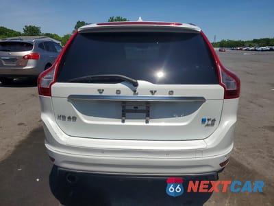 Zdjęcie 6 z 12 samochodu: 2015 VOLVO XC60 T6 R-DESIGN PLATINUM VIN:YV4902RS4F2726901 - miniatura