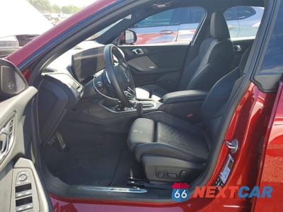 Zdjęcie 7 z 12 samochodu: 2025 BMW 228XI VIN:WBA23GG09S7T31875 - miniatura