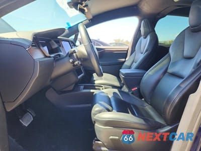 Zdjęcie 7 z 13 samochodu: 2021 TESLA MODEL X VIN:5YJXCBE28MF322520 - miniatura
