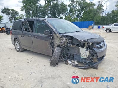 Czwarte zdjęcie samochodu z boku: 2019 DODGE GRAND CARAVAN SXT VIN:2C4RDGCG1KR660957 - miniatura