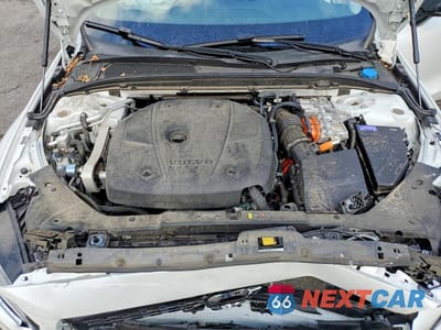 Zdjęcie 11 z 12 samochodu: 2022 VOLVO S60 T8 RECHARGE R-DESIGN EXPRESSIO VIN:7JRBR0FZ1NG174518 - miniatura