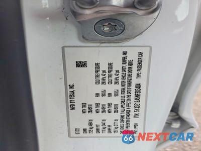 Zdjęcie 12 z 12 samochodu: 2022 TESLA MODEL 3 VIN:5YJ3E1EA5NF303404 - miniatura