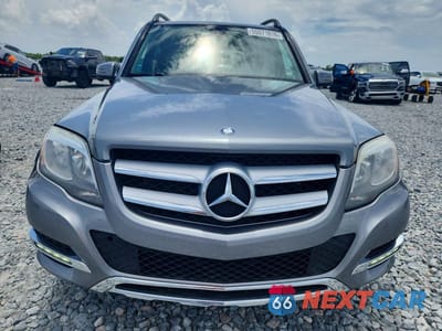 Piąte zdjęcie samochodu w środku: 2015 MERCEDES-BENZ GLK 350 4MATIC VIN:WDCGG8JB5FG436538 - miniatura