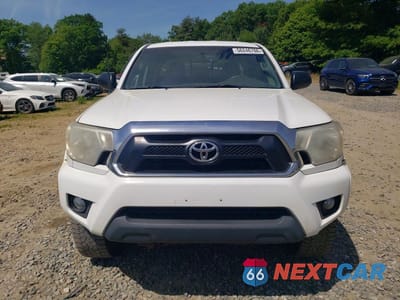 Piąte zdjęcie samochodu w środku: 2013 TOYOTA TACOMA DOUBLE CAB VIN:3TMLU4EN9DM111775 - miniatura