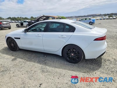 Drugie zdjęcie samochodu z przodu: 2020 JAGUAR XE S VIN:SAJAJ4FX7LCP60279 - miniatura