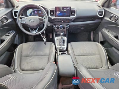 Zdjęcie 8 z 14 samochodu: 2024 HYUNDAI VENUE LIMITED VIN:KMHRC8A33RU294856 - miniatura