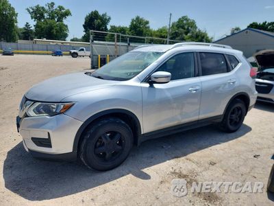 2017 NISSAN ROGUE S KNMAT2MV6HP577986 - główne zdjęcie licytacji z USA - miniatura