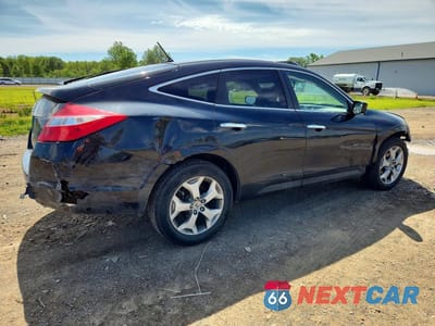 Trzecie zdjęcie samochodu z tyłu: 2011 HONDA ACCORD CROSSTOUR EXL VIN:5J6TF2H50BL001216 - miniatura