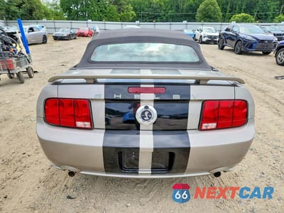Zdjęcie 6 z 12 samochodu: 2005 FORD MUSTANG VIN:1ZVFT84N355215840 - miniatura
