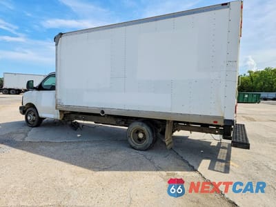 Drugie zdjęcie samochodu z przodu: 2015 CHEVROLET EXPRESS G3500 VIN:1GB3G4CG9F1286446 - miniatura