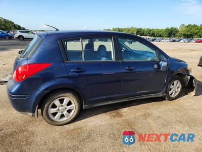 Trzecie zdjęcie samochodu z tyłu: 2009 NISSAN VERSA 1.8 S VIN:3N1BC13E49L352885 - miniatura