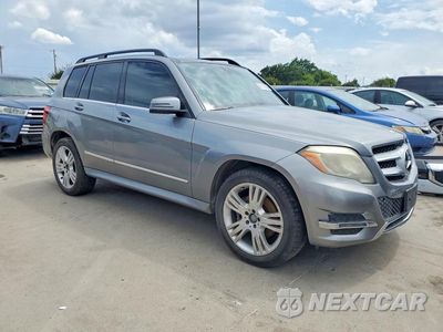 Czwarte zdjęcie samochodu z boku: 2013 MERCEDES-BENZ GLK 350 VIN:WDCGG8JB8DG126462 - miniatura