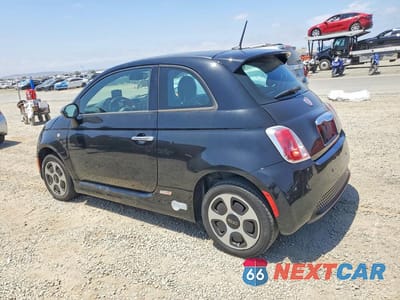 Drugie zdjęcie samochodu z przodu: 2015 FIAT 500 ELECTRIC VIN:3C3CFFGE1FT732556 - miniatura