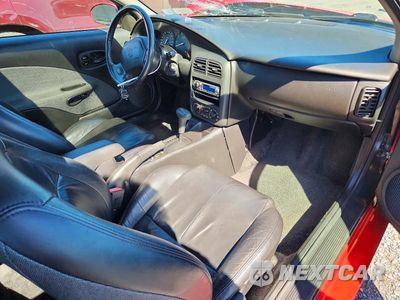 Zdjęcie 8 z 12 samochodu: 2000 SATURN SC2 VIN:1G8ZY1278YZ149659 - miniatura