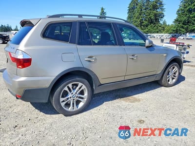 Trzecie zdjęcie samochodu z tyłu: 2007 BMW X3 3.0SI VIN:WBXPC934X7WF00348 - miniatura