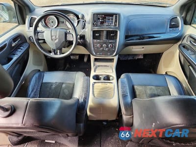 Zdjęcie 8 z 12 samochodu: 2017 DODGE GRAND CARAVAN SXT VIN:2C4RDGCG2HR624963 - miniatura