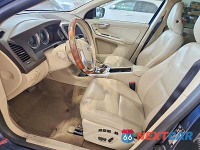 Zdjęcie 7 z 12 samochodu: 2012 VOLVO XC60 T6 VIN:YV4902DZ9C2269535 - miniatura