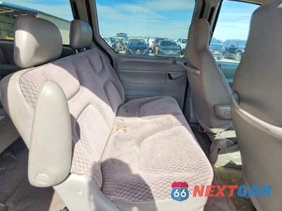 Zdjęcie 11 z 13 samochodu: 2000 DODGE GRAND CARAVAN VIN:2B4GP2437YR759625 - miniatura
