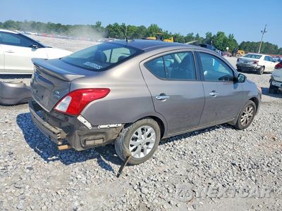 Trzecie zdjęcie samochodu z tyłu: 2017 NISSAN VERSA 1.6 S VIN:3N1CN7AP4HL894962 - miniatura