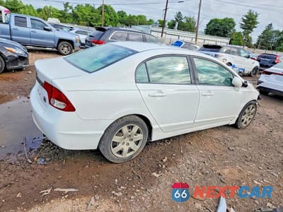 Trzecie zdjęcie samochodu z tyłu: 2011 HONDA CIVIC LX VIN:2HGFA1F59BH527115 - miniatura